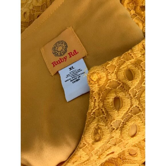 Ruby Rd Womens Quarter Sleeve Solid Yellow Eyelet Lace Spandex Lined Sweater XL - Picture 4 of 7